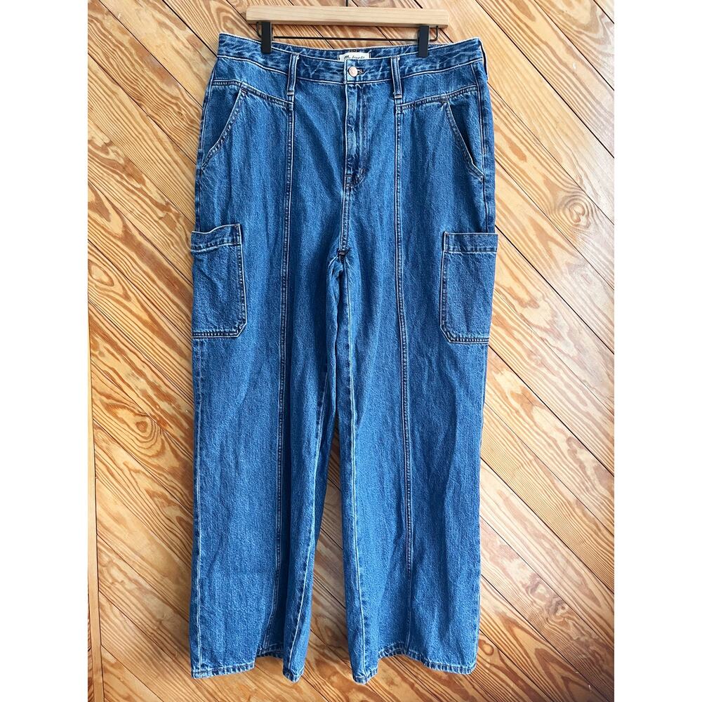 Madewell Curvy Baggy Straight Cargo Jeans in Codey Wash Rigid - Picture 2 of 11